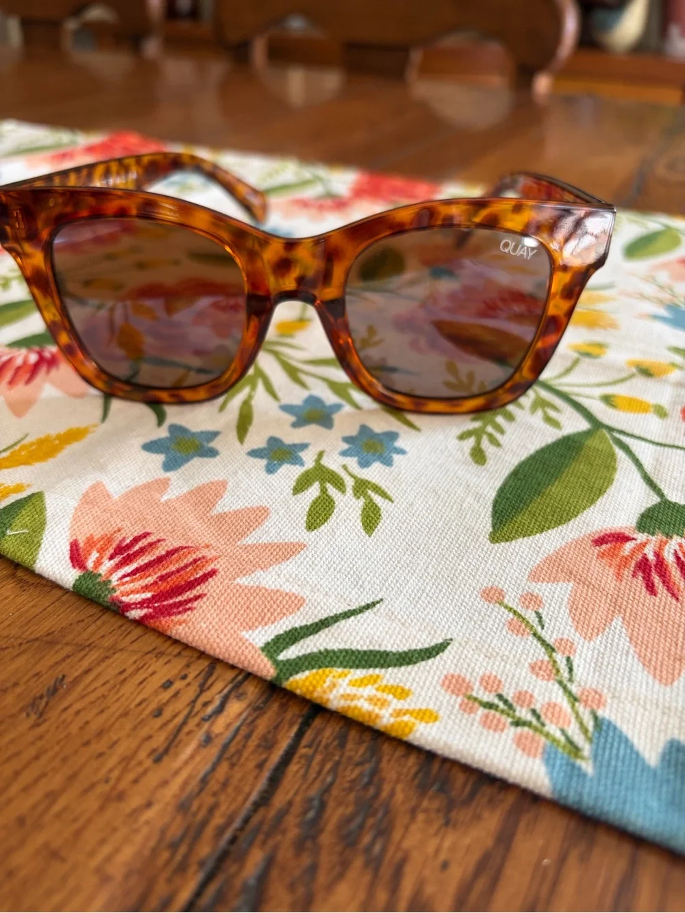Quay Australia Tortoiseshell After Hours